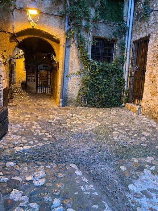 Loft En Plein Coeur Du Village Saint-Paul-de-Vence Ngoại thất bức ảnh